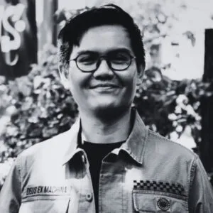 65f41cab05e6f37b2d4b6b64 denny co founder coo 300x300